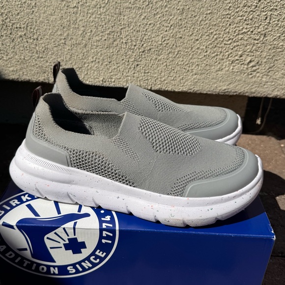 Women’s ReGrind Lightweight Slip-On Energy Return Technology Dearfoams sneakers - Picture 11 of 13